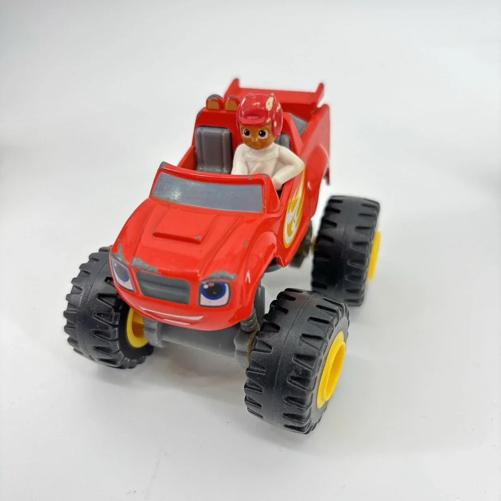 Blaze and the Monster Machines Trucks Cars Diecast LOT Of 10 NICKELODEON 2014‎
